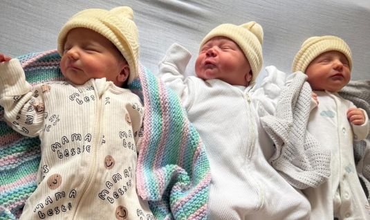 3 cousins born on the same day