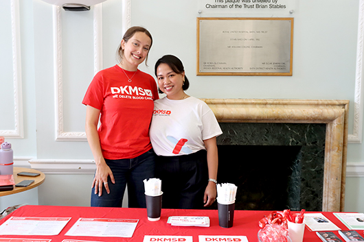 Jansen with Pippa from the DKMS Foundation
